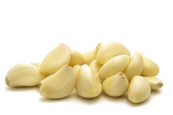 GARLIC PEELED TRAY 200G