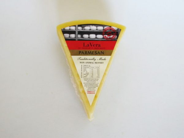 CHEESE PARMESAN WEDGE 300G MIN LA VERA